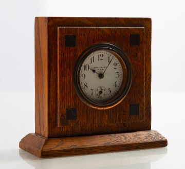 New Haven Clock Co. Arts and Crafts Inlaid Quarter-Sawn Oak Desk Clock