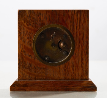 New Haven Clock Co. Arts and Crafts Inlaid Quarter-Sawn Oak Desk Clock
