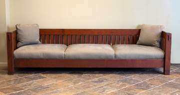 Roycroft, A Rare Nine-Foot Settle