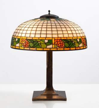 Bigelow, Kennard & Co. Pine Cone Border Leaded Glass Table Lamp