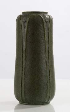 Grueby Pottery Tooled-Leaf Matte Green Glazed Cylindrical Vase