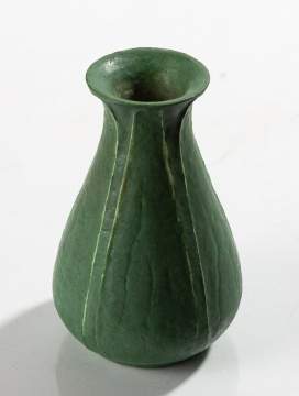 Grueby Pottery Tooled-Leaf Matte Green Glazed Earthenware Baluster Vase