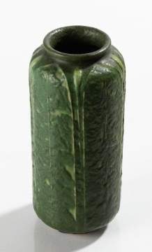 Grueby Pottery Tooled Variegated Matte Green Glazed Earthenware Vase