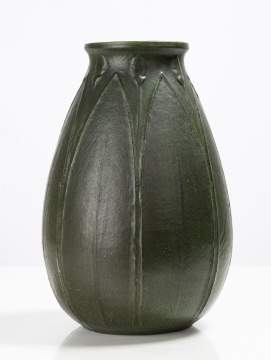 Grueby Faience Company Tooled-Leaf Matte Green Vase
