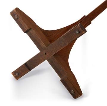 Gustav Stickley, A Costumer, Model No. 52