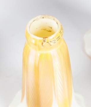 Quezal Art Nouveau Lily Shades