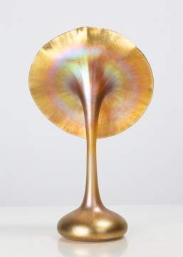 Quezal Jack-in-the-Pulpit Vase