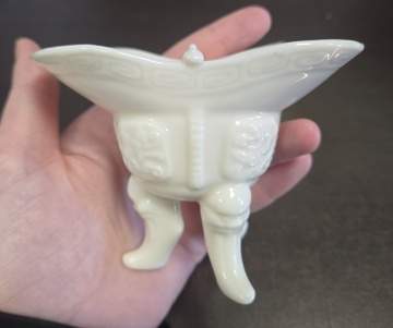 Group of Four Chinese Ceramics