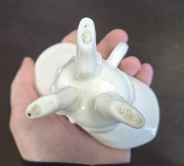 Group of Four Chinese Ceramics