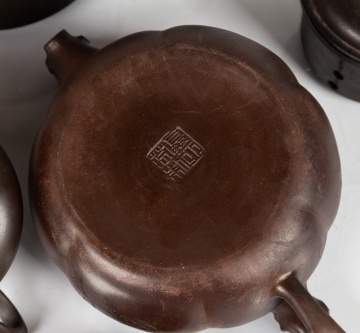 Chinese & Japanese Tea Pots