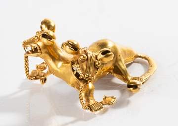 Greater Chiriqui Approx. 16K Gold Effigy Rattle Pendant of Zoomorphs