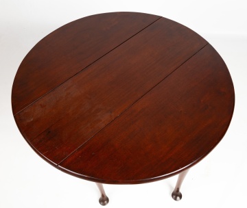 Diminutive Queen Anne Mahogany Drop-Leaf Table