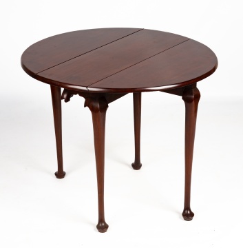 Diminutive Queen Anne Mahogany Drop-Leaf Table