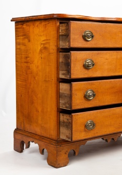 Chippendale Tiger Maple Serpentine-Front Chest of Drawers