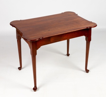 Queen Anne Mahogany Porringer-Top Tea Table, Rhode Island, Probably Newport