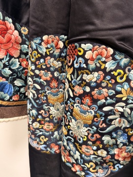 Chinese Embroidered Black Silk Winter Robe with Eight Roundels, Qing Dynasty