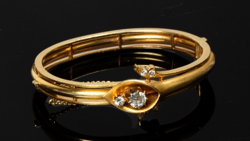 German Jugendstil 14K Gold and Diamond Hinged Bangle