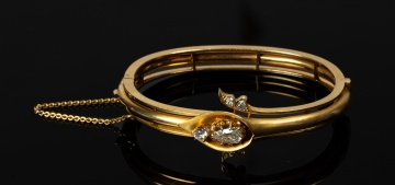 German Jugendstil 14K Gold and Diamond Hinged Bangle