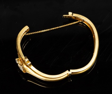 German Jugendstil 14K Gold and Diamond Hinged Bangle
