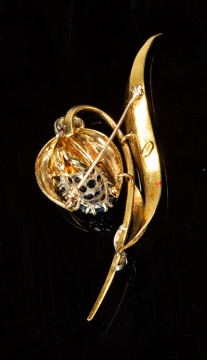 18K Gold, Sapphire and Diamond Flower Brooch