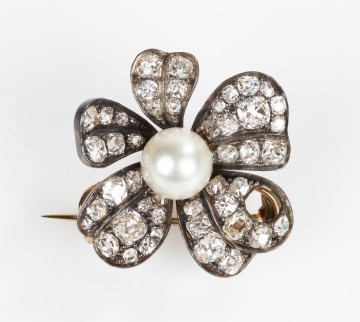 Antique Gold and Diamond Daisy Brooch