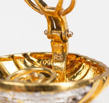 Jose Hess, Pair of 18K Gold and Diamond Earclips