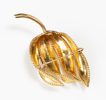 18K Gold and Diamond Flower Bud Brooch
