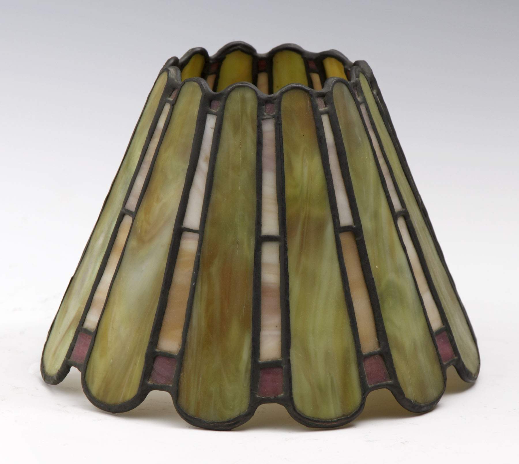 Leaded Glass Roycroft Lamp Shade Cottone Auctions