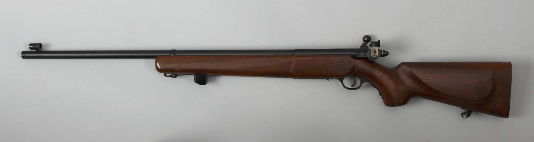 Mossberg Bold Action Rifle, Model 144-LS