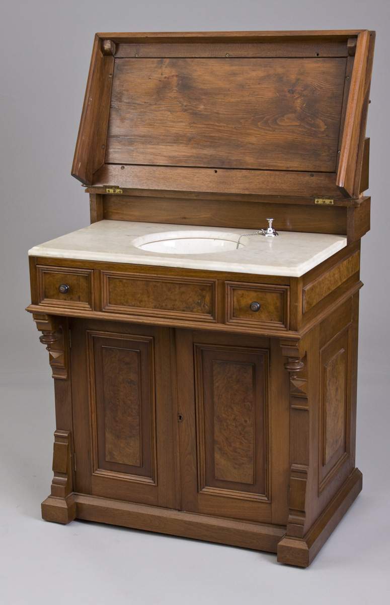 Reservoir Oak Slant Front Washstand 