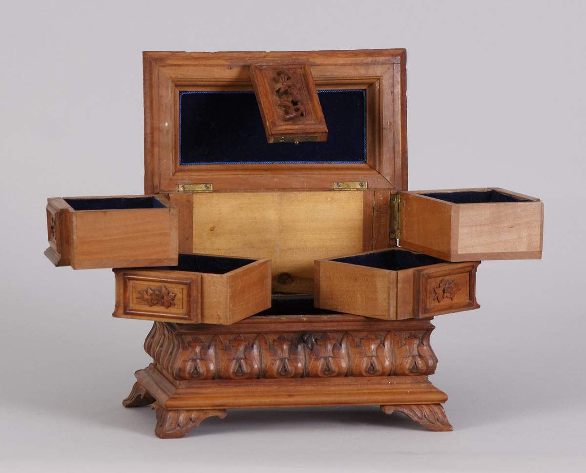 Black Forest Carved Jewelry Box