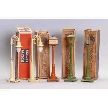 Group of Lionel Lampposts