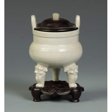 White Porcelain Censor
