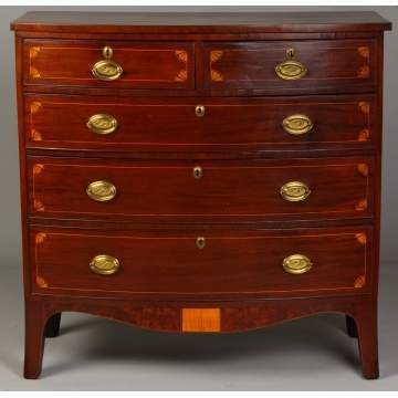 Fine Hepplewhite Mahogany Bowfront Chest w/Inlaid Fans, Flaring French feet