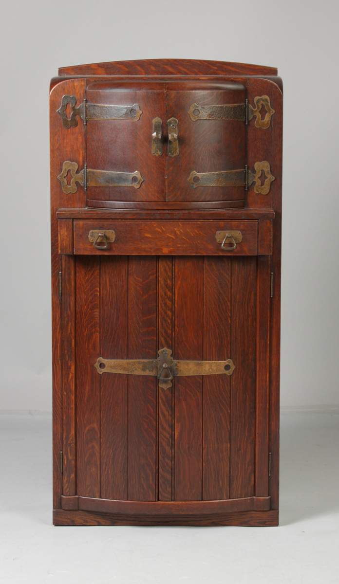 Arts & Crafts 1/4 Sawn Oak Humidor & Liquor Cottone Auctions