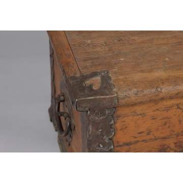 Conestoga Trunk