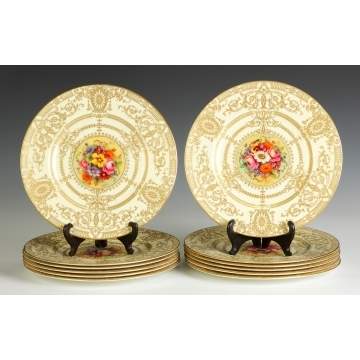 Set of 12 Royal Worcester hand Painted Dinner Plates