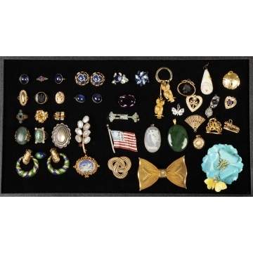 Group of Vintage Jewelry