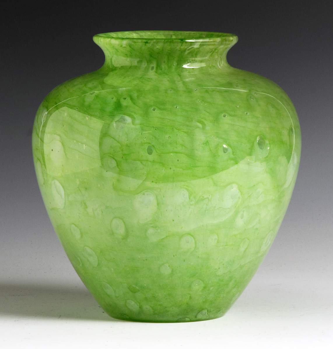 Steuben Green Cluthra Vase | Cottone Auctions