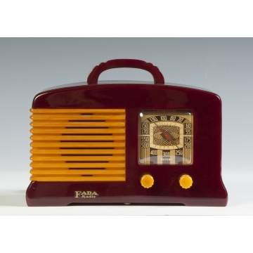 Fada L56 Bakelite Radio