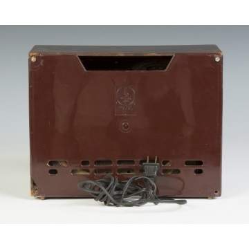 Emerson Model 520 Radio