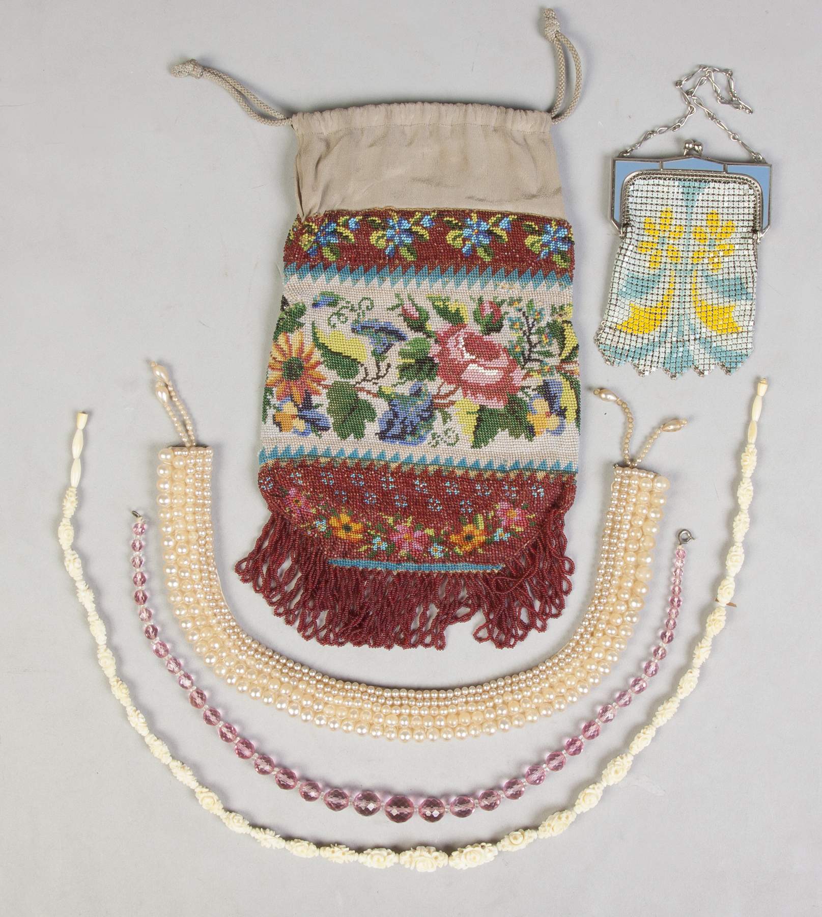 Five Vintage Pieces of Costume Jewelry & Purses Cottone Auctions