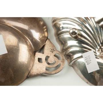 Group of Sterling Silver Shell Shaped Table Articles