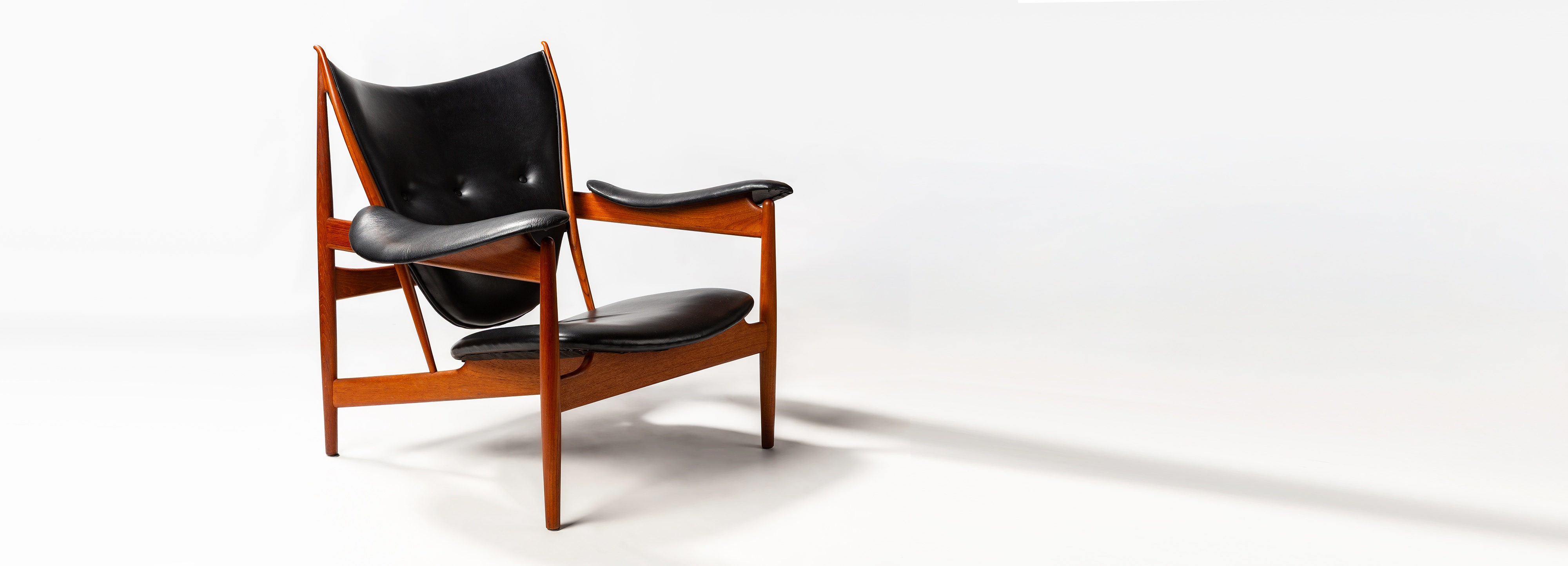 FINN JUHL  An Early "Chieftain" Armchair